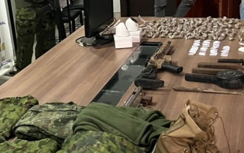 El lugar estaba equipado con cámaras de vigilancia y se utilizaba para coordinar actividades ilícitas.