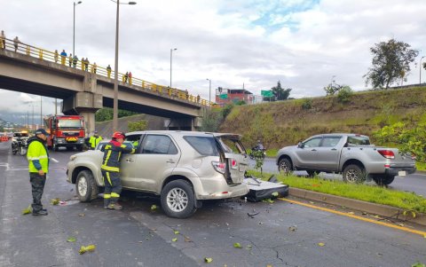 Imagen de un siniestro de tránsito en el kilómetro 9 de la Ruta Viva.