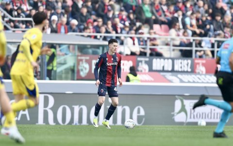 Bologna primero recibe a Roma en los octavos de final de la Europa League.