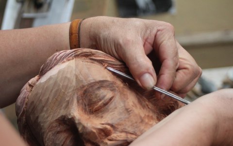 En los talleres, galerías y almacenes se puede observar de cerca el proceso creativo y adquirir imágenes.