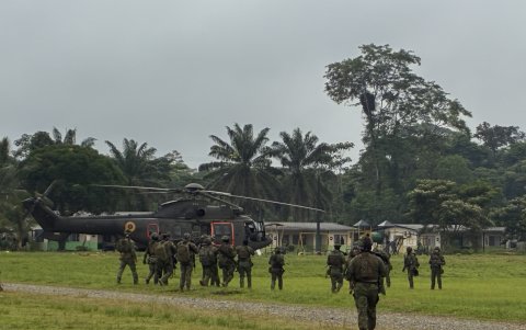 Una operación militar ejecutada por las Fuerzas Armadas permitió ubicar y bombardear un campamento de los Comandos de la Frontera.