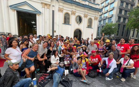 La jornada reunió a artistas de distintas generaciones que coinciden en que, tras la pandemia, el teatro enfrenta uno de sus momentos más críticos en Ecuador.