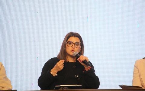 Actividad en la que María José Pinto trató temas sobre el sistema de salud pública.