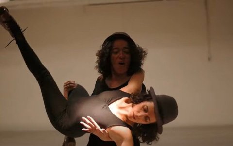 Las actrices trabajaron en la obra a lo largo de un año.