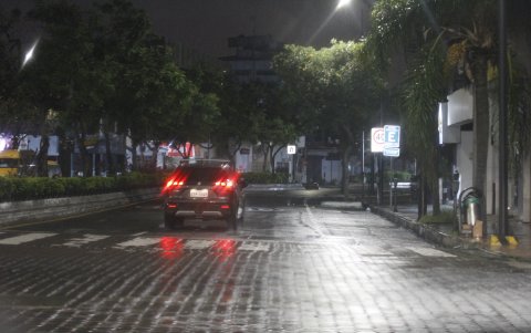La medida de toque de queda en Ecuador restringirá la movilidad entre las 23:00 y las 05:00.