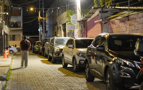 Uno de los problemas en Cumbayá es la falta de parqueaderos.