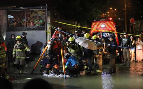 Labores de rescate de los Bomberos