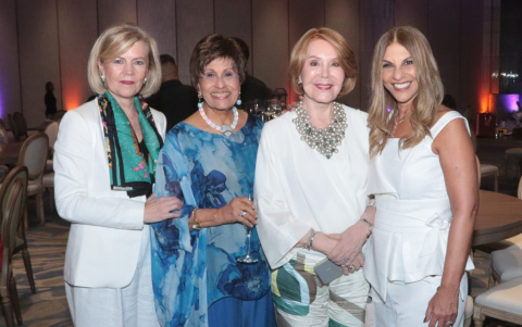 Olga de Chalela, Rosa Amelia Alvarado, María de Patiño y Rosa González-Artigas de Varenius.