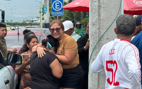 El rescate fue confirmado oficialmente por autoridades navales, tras cotejar las identidades de los pescadores manabitas en El Salvador