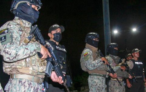 Policía y Fuerzas Armadas realizaron operativos en las cuatro provincias intervenidas.