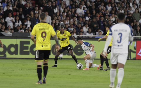 Barcelona SC venció 2-0 a Liga de Quito en Casa Blanca.