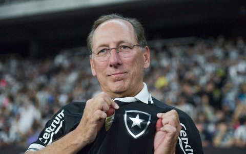 John Textor, empresario estadounidense del Grupo Eagle.