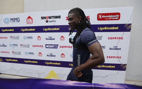 Ricardo Adé es uno de los jugadores de mayor experiencia de los albos.