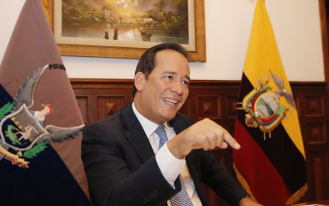 Cucalón fue ministro de Gobierno en la presidencia de Guillermo Lasso.