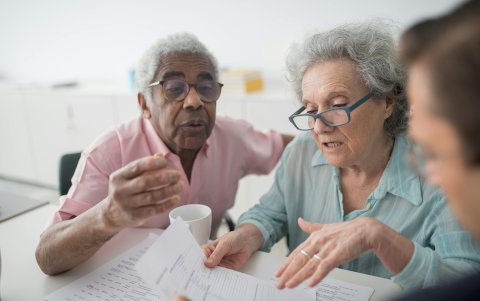 El proceso digital busca agilizar la devolución del IVA, pero usuarios reportan errores y documentos faltantes.