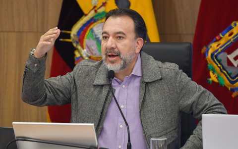 Pabel Muñoz, alcalde de Quito, es uno de los precandidatos a la Alcaldía de Quito, reveló Gabriela Rivadeneira.