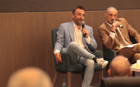 Salvatore Foti junto Mirko Costa, primer secretario y jefe adjunto de Misión, en representación de la Embajada de Italia.