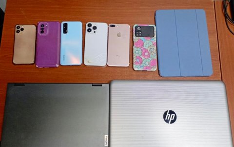 En los lugares allanados también se halló laptops y celulares.