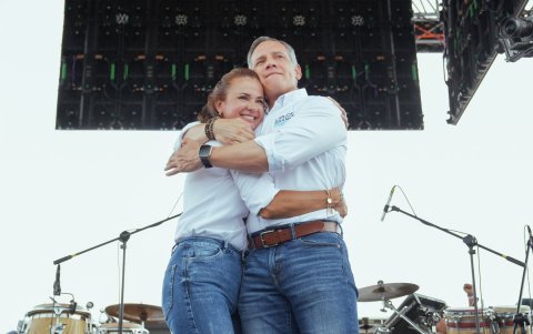 Marcela Aguiñaga anunció su renuncia por motivos familiares; Carlos Serrano, quien tomó el mando de la Prefectura del Guayas por unos días, renunció el pasado 10 de abril.