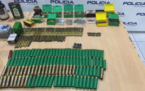 La fábrica clandestina hacía municiones.