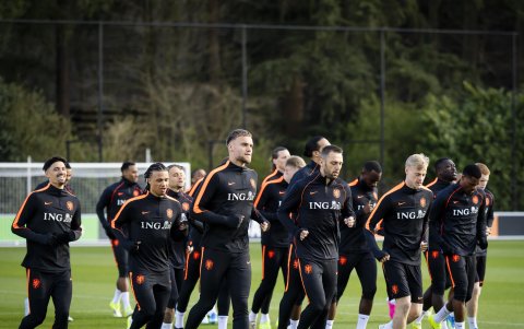 Países Bajos recibe a Ecuador en el Phillips Stadium.