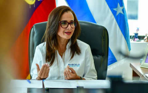Marcela Aguiñaga anunció mediante un video su decisión de renunciar a la Prefectura del Guayas y no participar en la reelección.