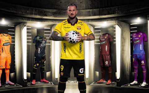 El argentino Darío Benedetto figura del Barcelona SC.