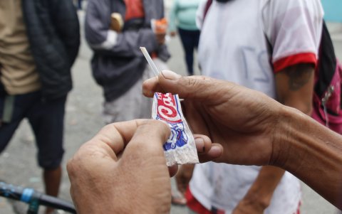 Las sustancias llegan a valer centavos por dosis.