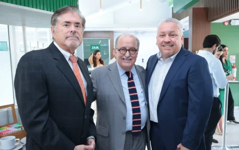 Sucre Pérez, Raúl Ernst e Iván Fernández.