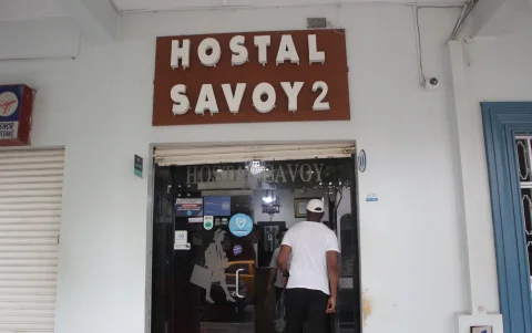 Hostales y hoteles de 3 estrellas en el centro de Guayaquil.