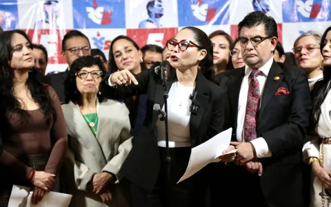 La RC solicitó a un juez electoral que levantara la suspensión.