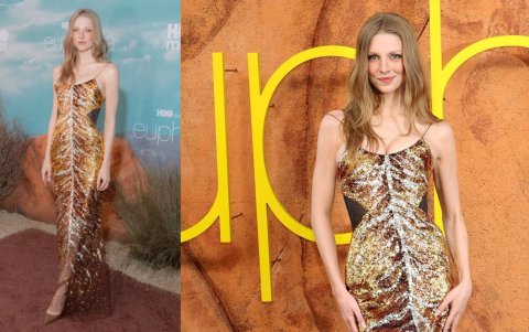 Hunter optó por un look lleno de brillo y transparencia