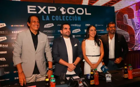 José Francisco Cevallos, Juan Pablo Béjar, Keiko Lolin y Nicolás Asencio.