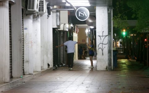 El flujo de personas se reduce drásticamente.