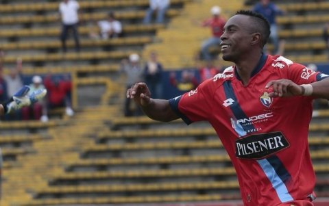 Christian Lara fue campeón del torneo ecuatoriano con El Nacional y Liga de Quito