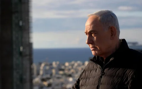 Incidente ocurrió en zona cristiana fronteriza y generó condenas oficiales y sanciones anunciadas.