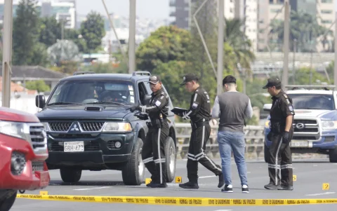 Escenario. La Unidad Nacional fue el escenario del asesinato de Solange Arellano, que circulaba en un vehículo.