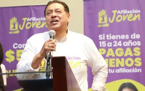 Jaime Bernabé Erazo, nuevo ministro de Salud, asume el cargo tras la eliminación de su impedimento legal en el sistema del Ministerio del Trabajo.