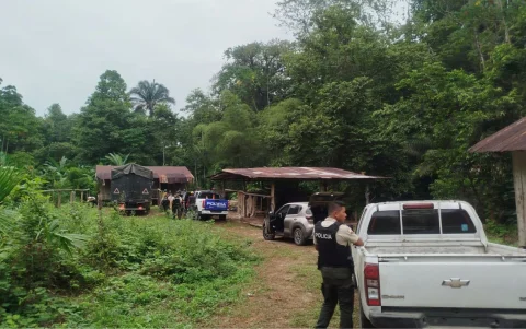 Operativo policial en Santo Domingo apunta a frenar robos en corredor vial estratégico.