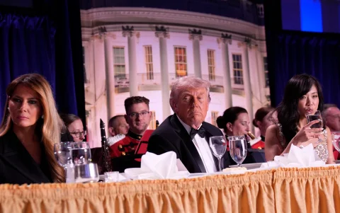 Equipos de seguridad desplegaron un operativo tras el incidente en Washington.