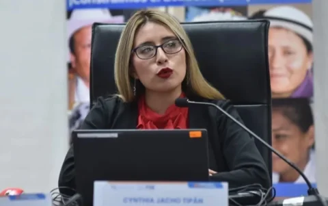 Cynthia Jacho fue elegida presidenta de la Comisión Ciudadana de Selección en el concurso para designar al nuevo fiscal.