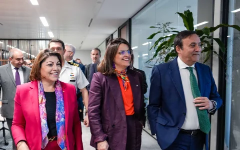 La vicepresidenta María José Pinto (c) estuvo a cargo del Ministerio de Salud desde finales de 2025.