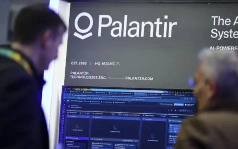 En paralelo, colectivos activistas han impulsado campañas como 