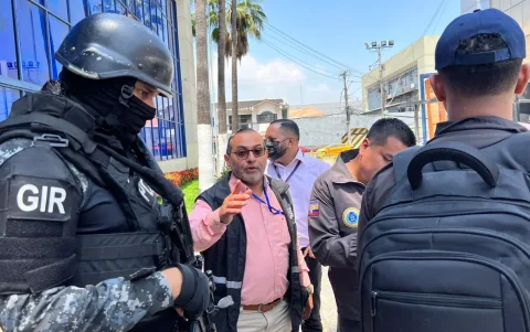 Imágenes del allanamiento en CNEL de La Garzota.