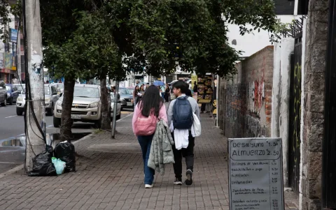 Casos de escopolamina en la calle Ulloa preocupan a estudiantes, quienes advierten mayor riesgo y se mantienen en constante estado de alerta.