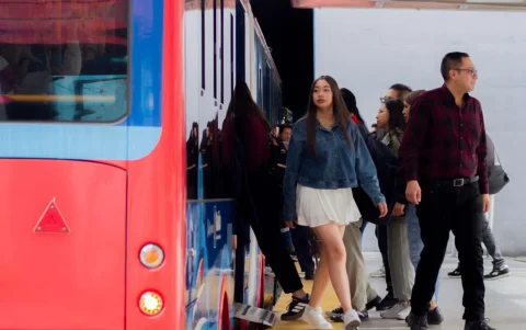Operación especial del Trolebús y Ecovía en Quito durante el feriado por el Día del Trabajo.