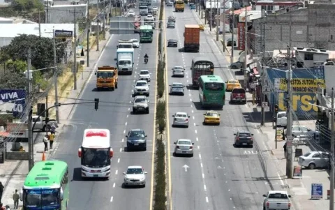Por la Panamericana Norte circulan más de 50.000 vehículos al día entre transporte público, camiones y autos particulares.