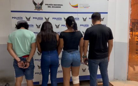 En la primera hora de restricción  de movilidad la policía ya contabilizaba cuatro detenidos por violar la medida.