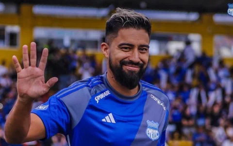 Noboa dispara sin filtro: “Lo mejor que puede hacer el presidente es irse”.