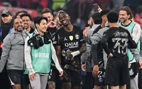 Willian Pacho del PSG fue escogido como el Mejor Jugador del partido en la semifinal ante el Bayern Múnich.